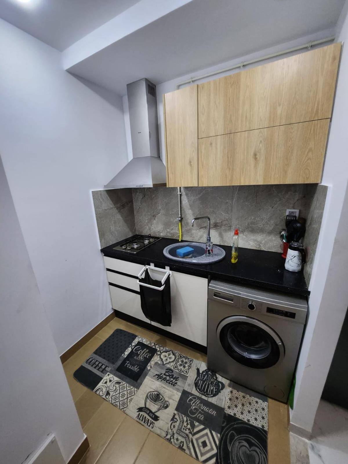 Elegant S1 Meuble Garde A Ariana -Tunis Daire Dış mekan fotoğraf