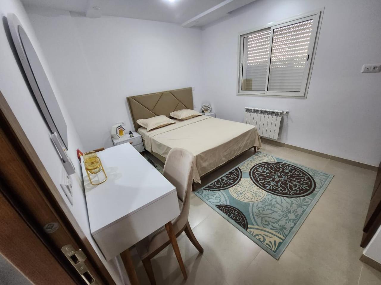 Elegant S1 Meuble Garde A Ariana -Tunis Daire Dış mekan fotoğraf